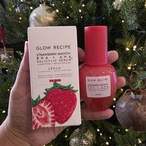 Glow Recipe Strawberry Smooth BHA + AHA Salicylic Serum 30 ml